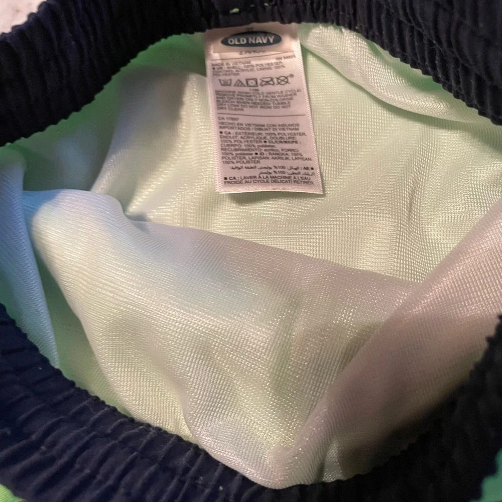 BUNDLE OF 2~2T Boys Old Navy Top and Swim Shorts in Colors Blue and Green/ NWOT